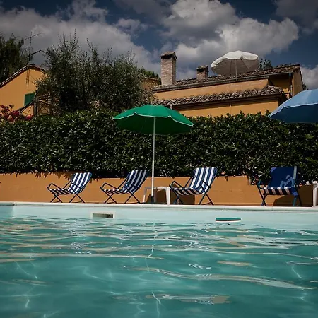 Casale San Martino Calvi dellʼ Umbria